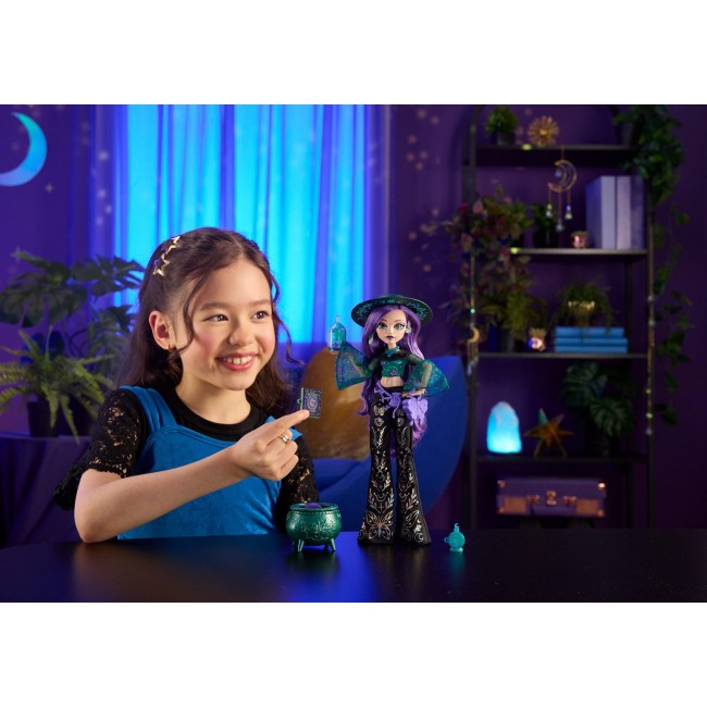Monster High Moonspell Magic by Willow Thorne Fashion Doll, Nature Witch with Accessories