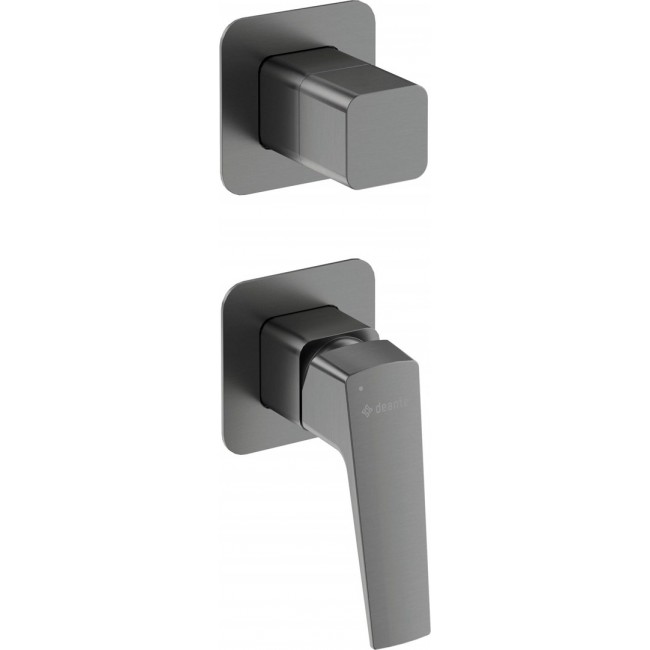 Shower valve with spray switch