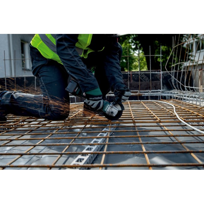 Metabo W 18 L BL 9-125 angle grinder 12.5 cm 10000 RPM 1.5 kg Metabo W 18 L BL 9-125 angle grinder 12.5 cm 10000 RPM 1.5 kg