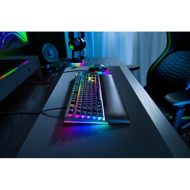 Razer BlackWidow V4 keyboard Gaming USB QWERTY German Black Razer BlackWidow V4 keyboard Gaming USB QWERTY German Black