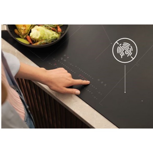 Electrolux Serie 700 EIS62453IZ Black Built-in 60 cm Zone induction hob 4 zone(s)