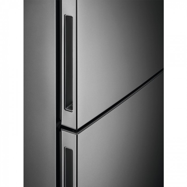 Electrolux LNC7ME32X3 Freestanding 330 L E Stainless steel Electrolux LNC7ME32X3 Freestanding 330 L E Stainless steel