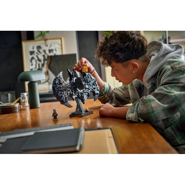 LEGO BATMAN 76330 The Batman Logo LEGO BATMAN 76330 The Batman Logo