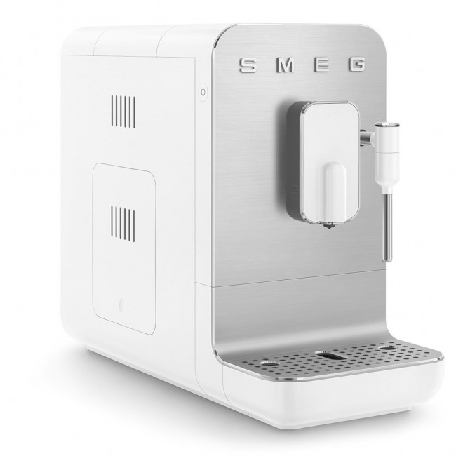 Smeg Collection Espresso Coffee Machine BCC12WHMEU White Smeg Collection Espresso Coffee Machine BCC12WHMEU White