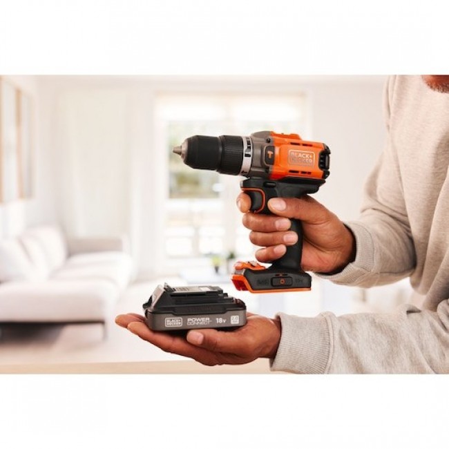 Black & Decker BCD383XN-XJ drill Orange