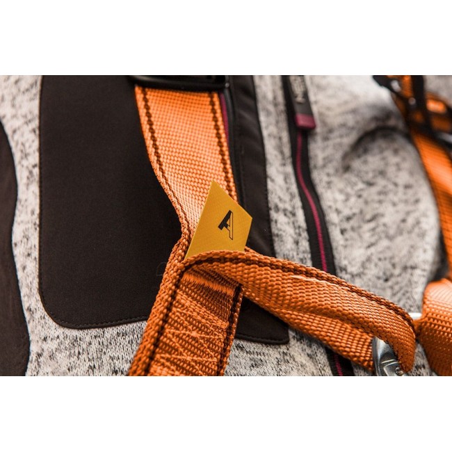 NEO TOOLS fall protection set with waist belt and energy absorber