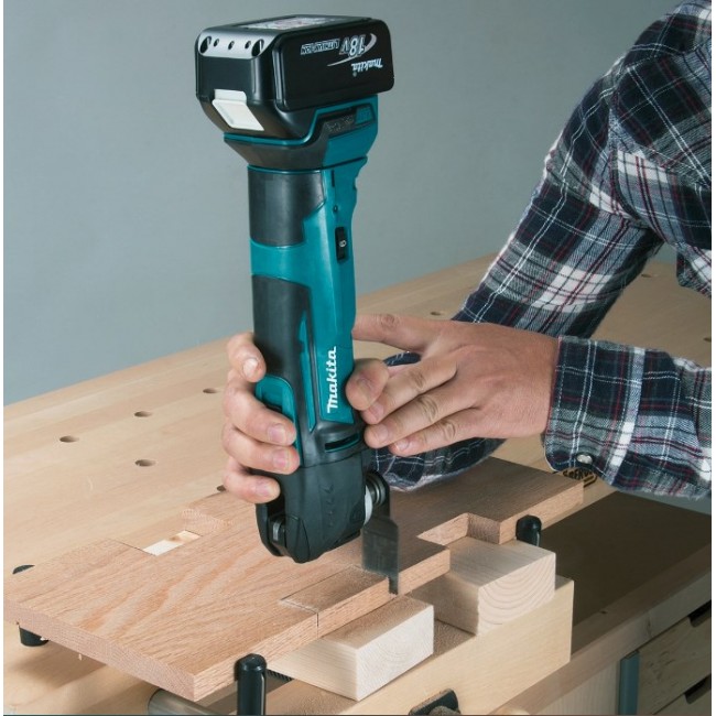 Makita DTM51Z oscillating multi-tool Black, Blue 20000 OPM Makita DTM51Z oscillating multi-tool Black, Blue 20000 OPM