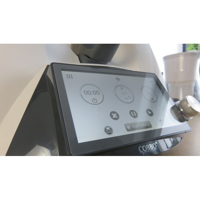COBBO 7 multifunctional food processor, 11,000 rpm COBBO 7 multifunctional food processor, 11,000 rpm