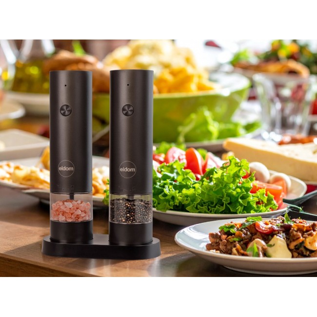 ELDOM ZMP5 BATTERY-POWERED PEPPER AND SALT GRINDER SET WITH STAND, BLACK