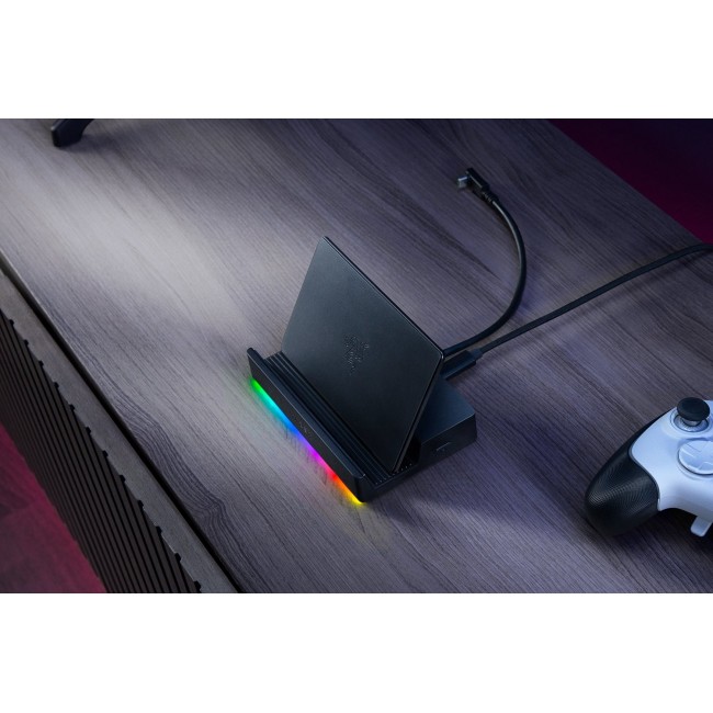Razer RC21-02310100-R3M1 mobile device dock station Handheld gaming console Black Razer RC21-02310100-R3M1 mobile device dock station Handheld gaming console Black