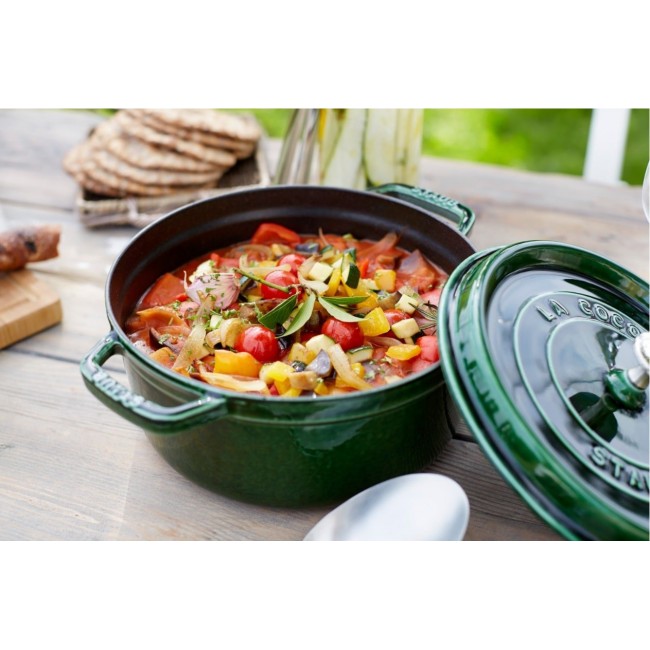 STAUB round cast iron pot 40509-358-0 STAUB round cast iron pot 40509-358-0