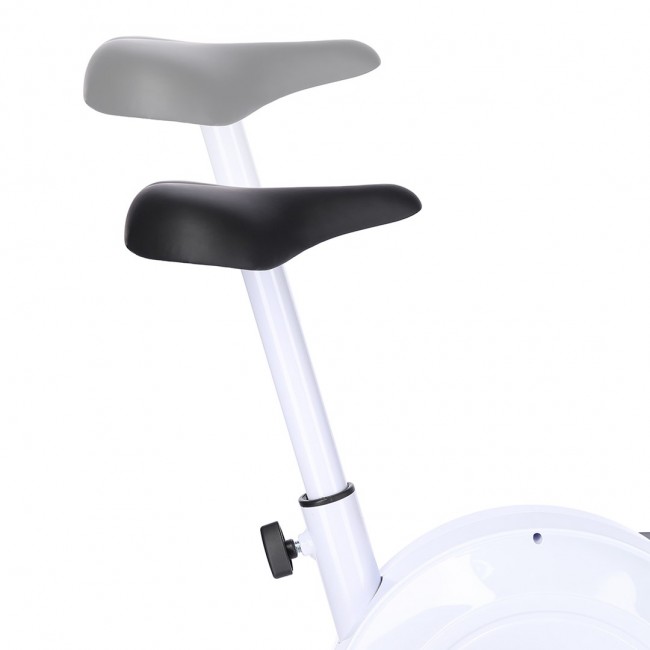 One Fitness RM8740 White magnetic bike