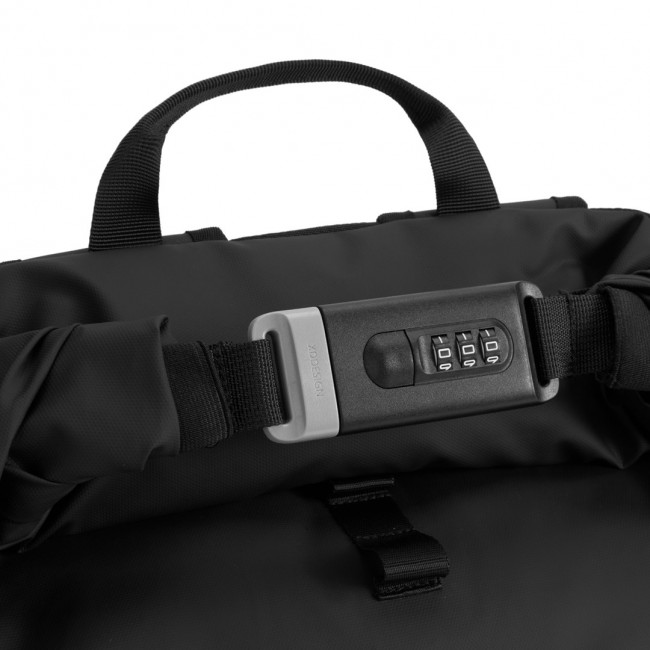 XD DESIGN BACKPACK URBAN WATER RESISTANT NAVY P706.2825