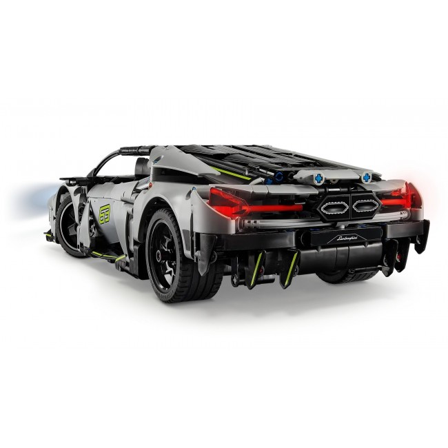LEGO TECHNIC 42214 Lamborghini Revuelto LEGO TECHNIC 42214 Lamborghini Revuelto