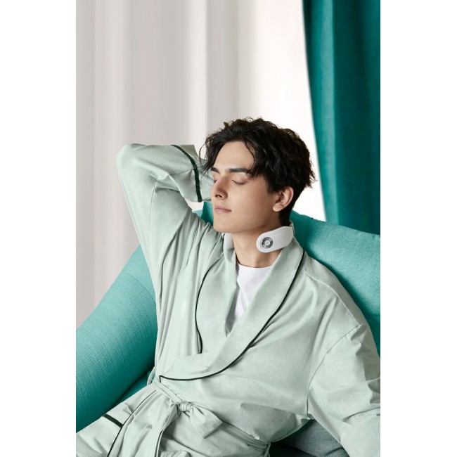 Neck massager SKG 4098E (white)