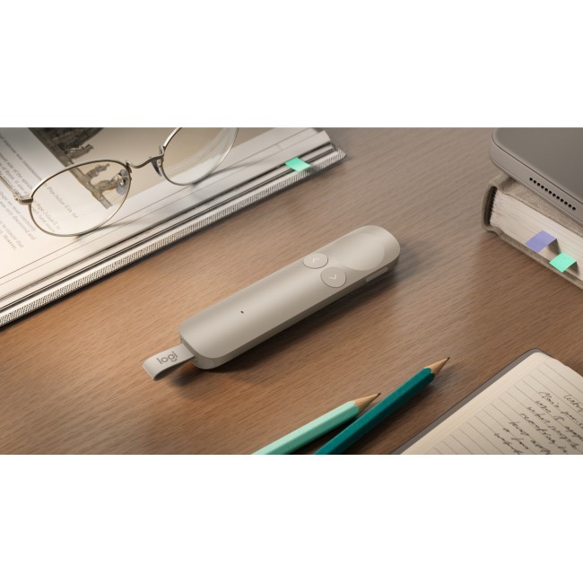 Logitech Spotlight 2 wireless presenter Bluetooth/RF Sand Logitech Spotlight 2 wireless presenter Bluetooth/RF Sand
