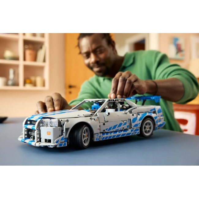 LEGO TECHNIC 42210 2 Fast 2 Furious Nissan Skyline GT-R (R34) LEGO TECHNIC 42210 2 Fast 2 Furious Nissan Skyline GT-R (R34)