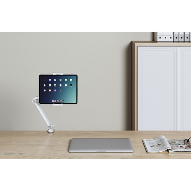 Neomounts DS15-545WH1 Tablet holder desk clamp 4.7-12.9 Neomounts DS15-545WH1 Tablet holder desk clamp 4.7-12.9