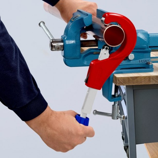 Knipex 90 31 03 BK manual pipe cutter Pipecutter