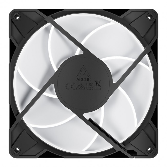 ARCTIC P14 Pro A-RGB - 3 Pack 140 mm A-RGB PWM Fan with Cable Splitter