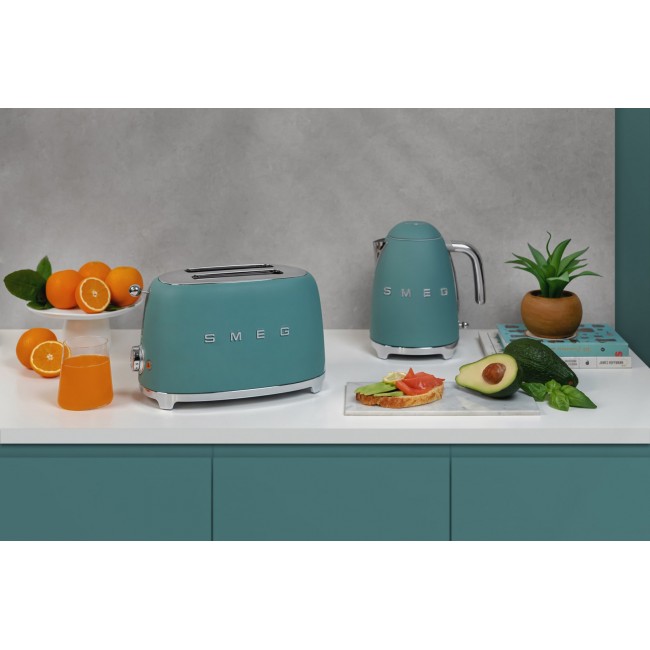 Smeg KLF03EGMEU electric kettle 1.7 L 2400 W Green
