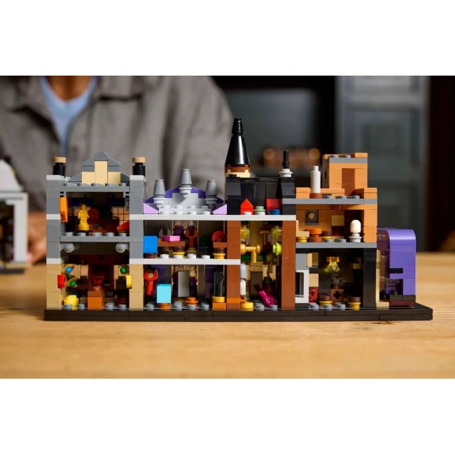LEGO HARRY POTTER 76444 Diagon Alley Wizarding Shops LEGO HARRY POTTER 76444 Diagon Alley Wizarding Shops