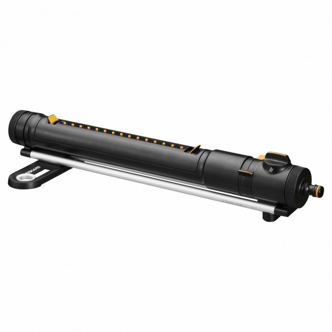 FISKARS M X-SERIES OSCILLATING SPRINKLER FISKARS M X-SERIES OSCILLATING SPRINKLER