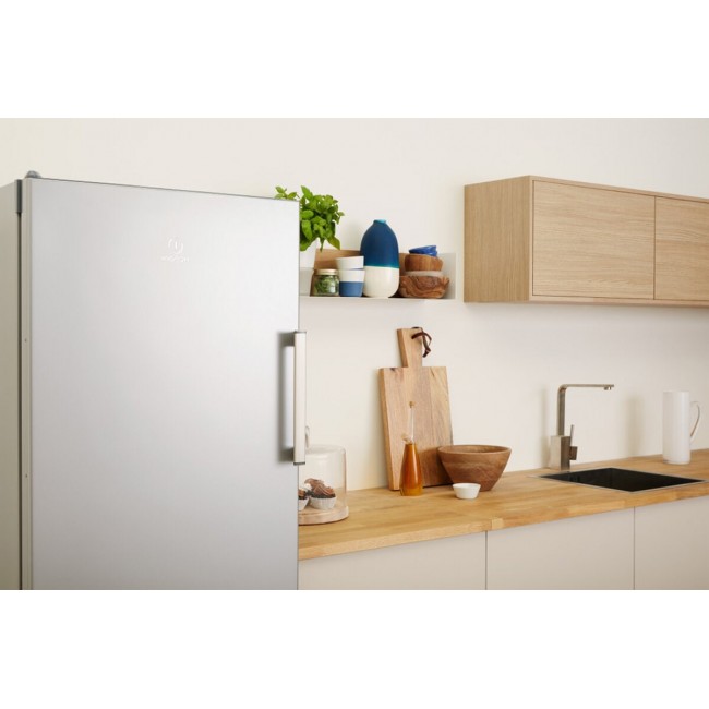 INDESIT UI6 2 S freezer