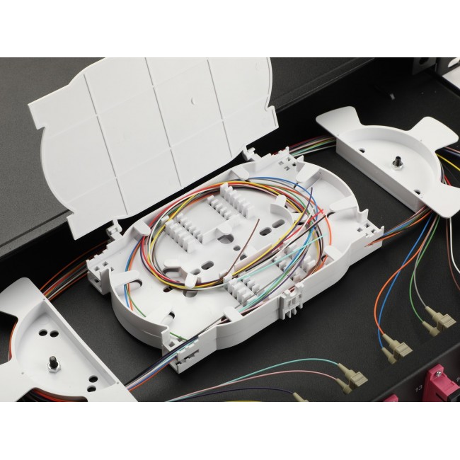 Equip 12-Port Fiber Optic Splice Box, SC Duplex, OM4, 1U, Equipped, Black