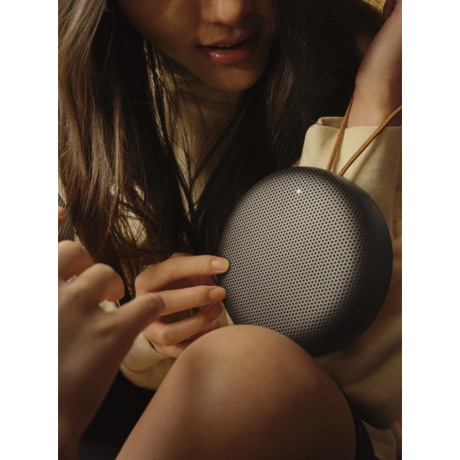 Bang & Olufsen Beosound A1 2nd Gen Anthracite, Black Bang & Olufsen Beosound A1 2nd Gen Anthracite, Black