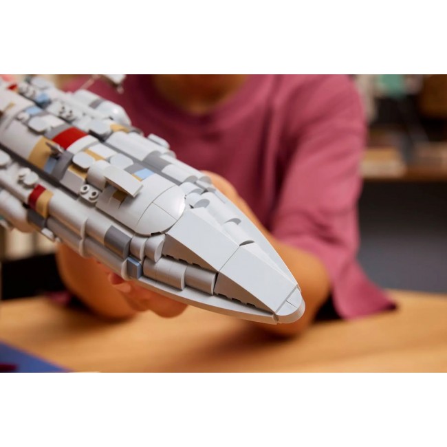 LEGO STAR WARS 75405 Home One Starcruiser