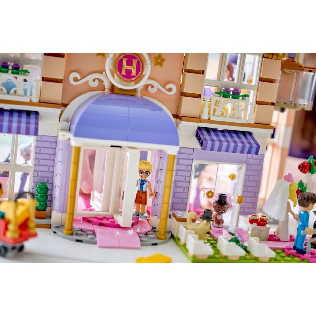 LEGO FRIENDS 42704 Heartlake City Grand Hotel
