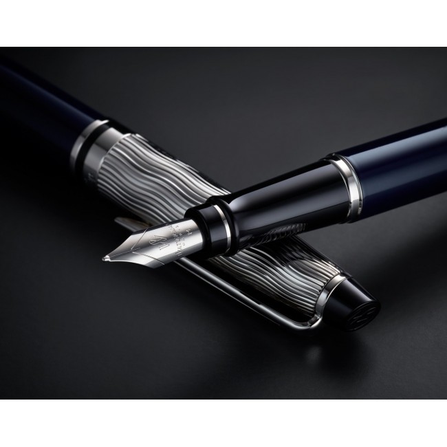Waterman Expert L'Essence Du Blue F Fountain Pen Waterman Expert L'Essence Du Blue F Fountain Pen