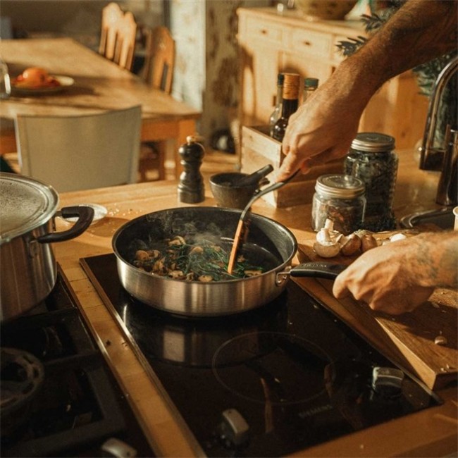 Frying pan 26cm with ceramic coating with lid Func