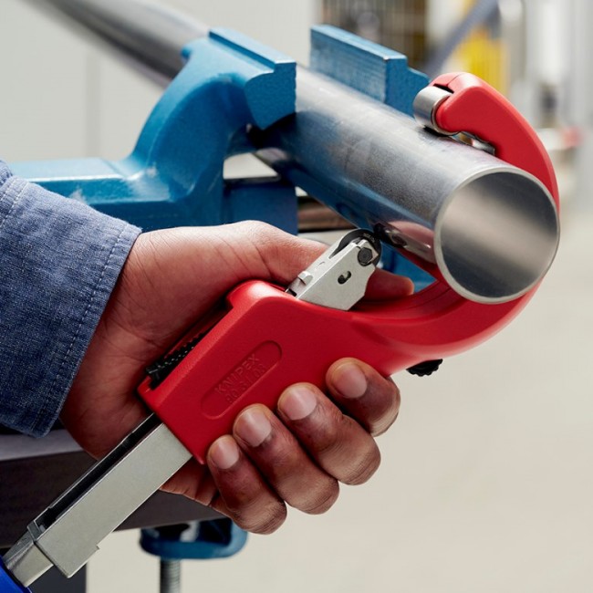 Knipex 90 31 03 BK manual pipe cutter Pipecutter