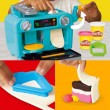 Play-Doh Super Slice Cake Play Kitchen Set Modeling clay playset 624 g Multicolour