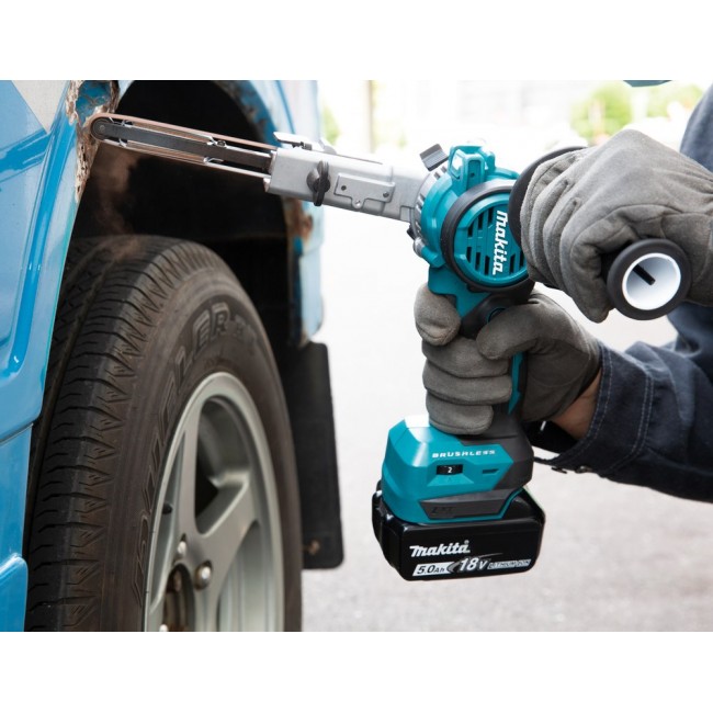 Makita DBS180Z portable sander Detail sander Black, Blue