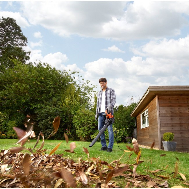 Black & Decker BEBLV300-QS leaf blower Black & Decker BEBLV300-QS leaf blower