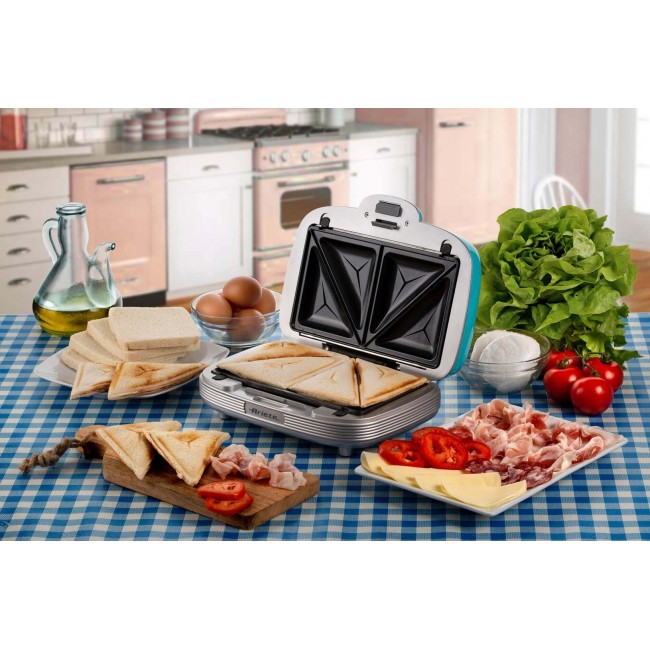 Ariete 1972 Sandwiches & Cookies Party Time, Multifunction Electric Griddle, 700 Watt, 3 non-stick and interchangeable plates, Blue