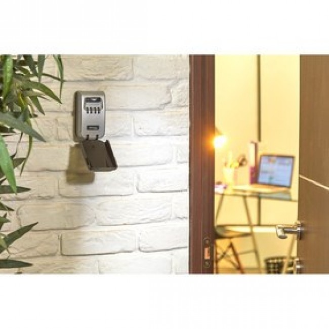 MASTER LOCK Medium light up dial key lock box Select Access - wall mount