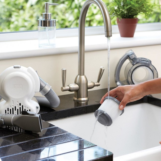 Black & Decker PD1820L-QW handheld vacuum Chrome Bagless Black & Decker PD1820L-QW handheld vacuum Chrome Bagless