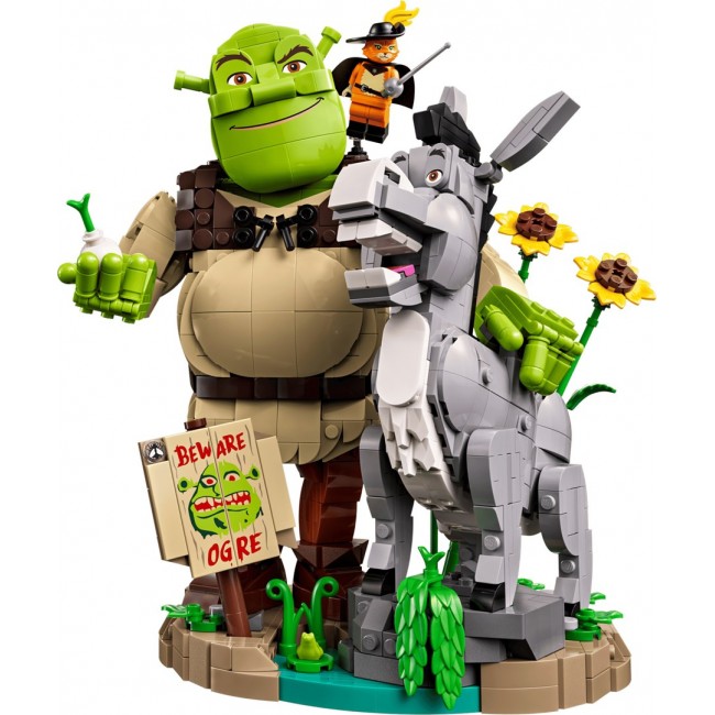 LEGO ICONS 72423 Shrek, Donkey and Puss in Boots