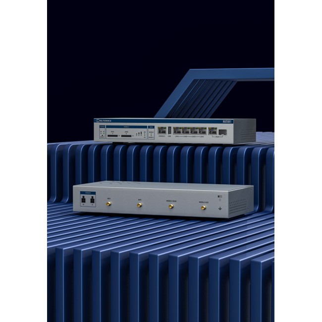 Teltonika RUTXR1 Cellular network router