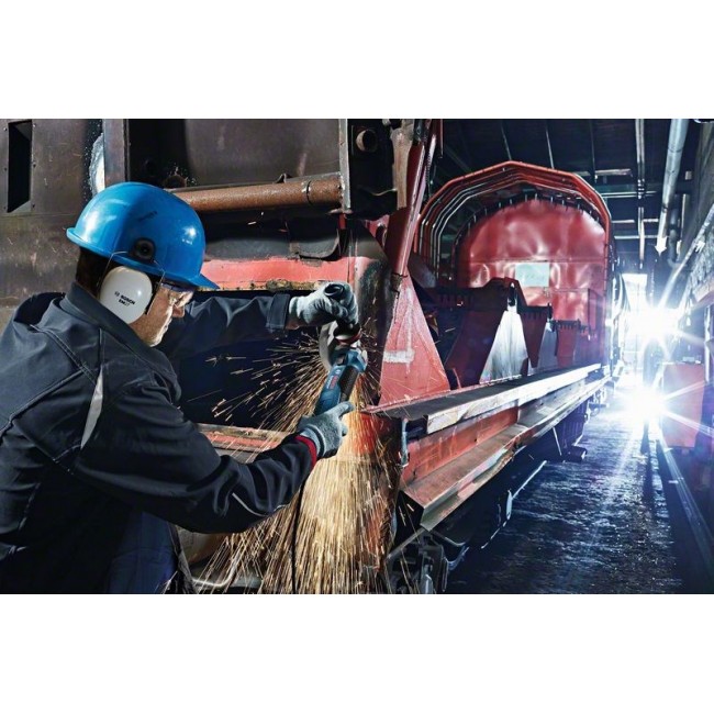 Bosch GWS 19-125 CIE Professional angle grinder 12.5 cm 11500 RPM 1900 W 2.4 kg Bosch GWS 19-125 CIE Professional angle grinder 12.5 cm 11500 RPM 1900 W 2.4 kg