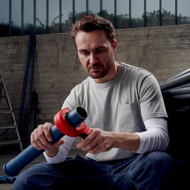 Knipex 90 23 01 BK manual pipe cutter Pipecutter