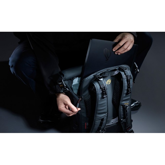 ASUS ROG SLASH Edition 20 backpack Roll top backpack Black Polyester, PU leather