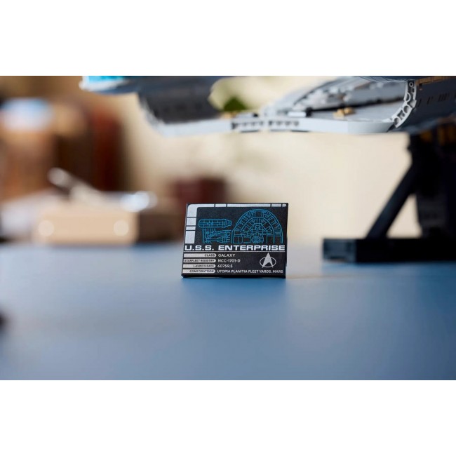 LEGO ICONS 10356 Star Trek: U.S.S. Enterprise NCC-1701-D LEGO ICONS 10356 Star Trek: U.S.S. Enterprise NCC-1701-D