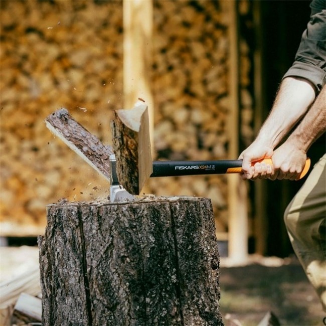 FISKARS SPLITTING AXE X24 X-SERIES BLADE M FISKARS SPLITTING AXE X24 X-SERIES BLADE M