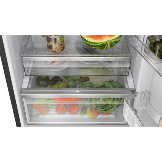 Bosch Serie 6 KGN39LBCF fridge-freezer Freestanding 363 L C Black