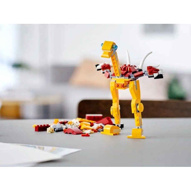 LEGO CREATOR 31112 WILD LION LEGO CREATOR 31112 WILD LION